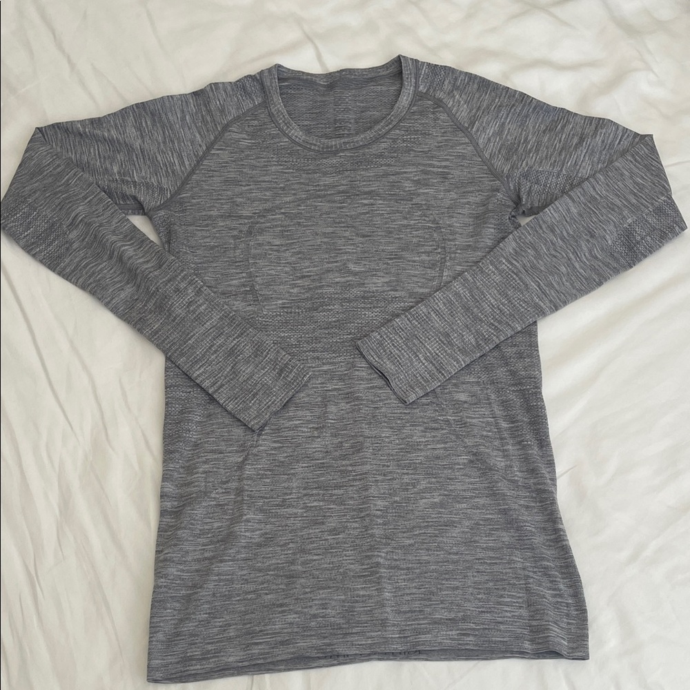 Lululemon Swiftly Tech Long Sleeve Top